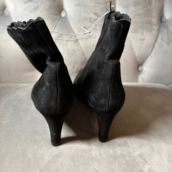 Santorini Suede Black Leather Heel Ankle Boot Size 10 1/2 M‎